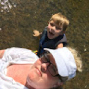 Meet your Posher, Angela